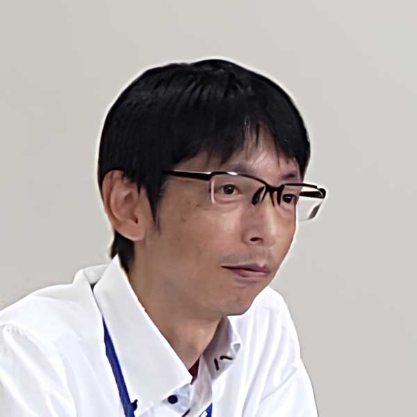 業務課 八木澤氏